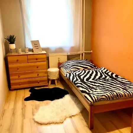 Tatry - Spacious 3bd, Netflix & Fast Internet *