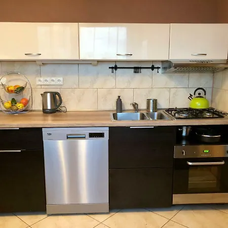 Tatry - Spacious 3bd, Netflix & Fast Internet Apartament Tatrzańska Szczyrba