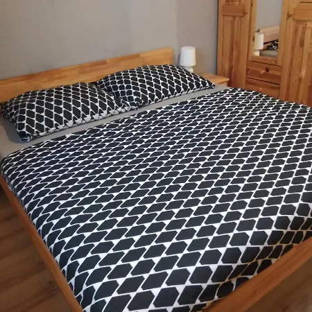 Tatry - Spacious 3bd, Netflix & Fast Internet