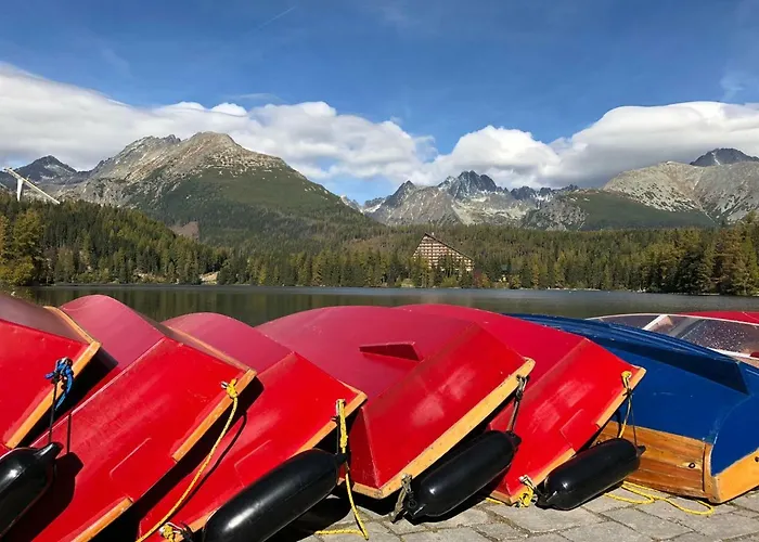 Tatry - Spacious 3bd, Netflix & Fast Internet *